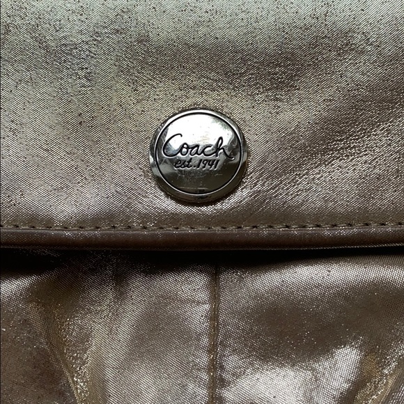 Gold Coach Clutch/Wristlet - Picture 3 of 8